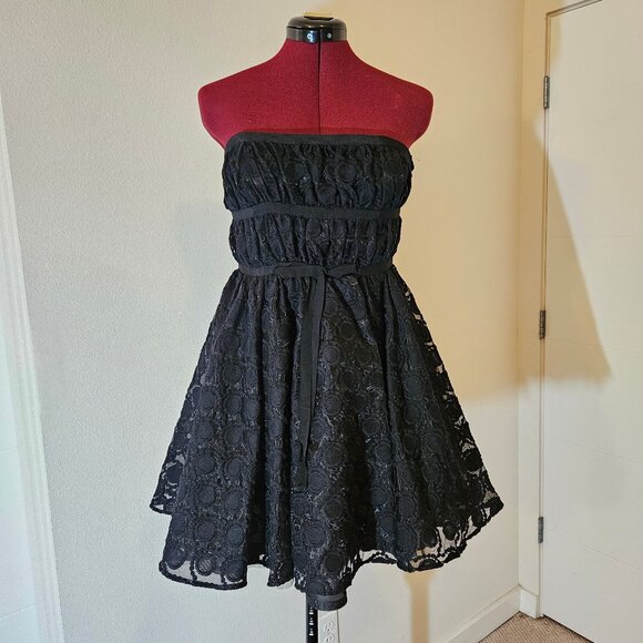 Pearl by Gerogina Chapman of Marchesa strapless dress size 6 - Picture 1 of 6